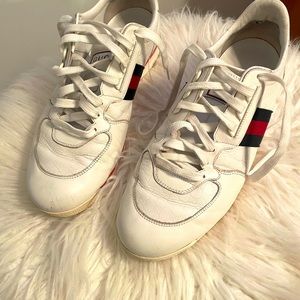 Used Gucci sneakers